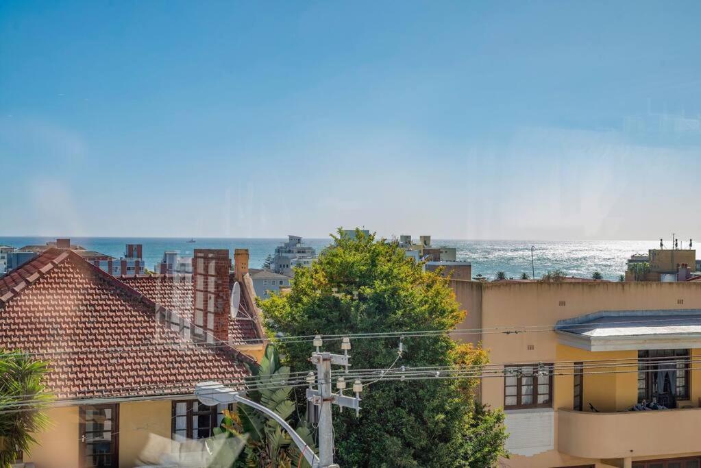 House In Sea Point With Pool And Ocean Views * Cape Town